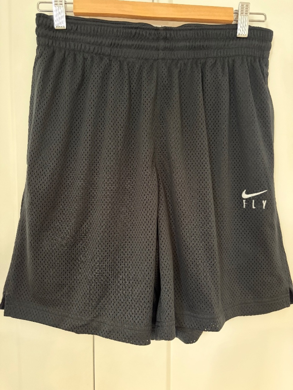 Nike Women's Fly Basketball shorts
